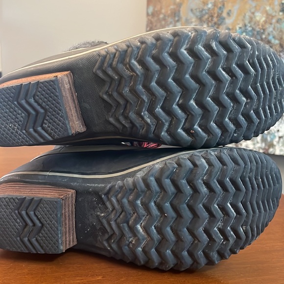 SOREL waterproof winter boots - Picture 5 of 7